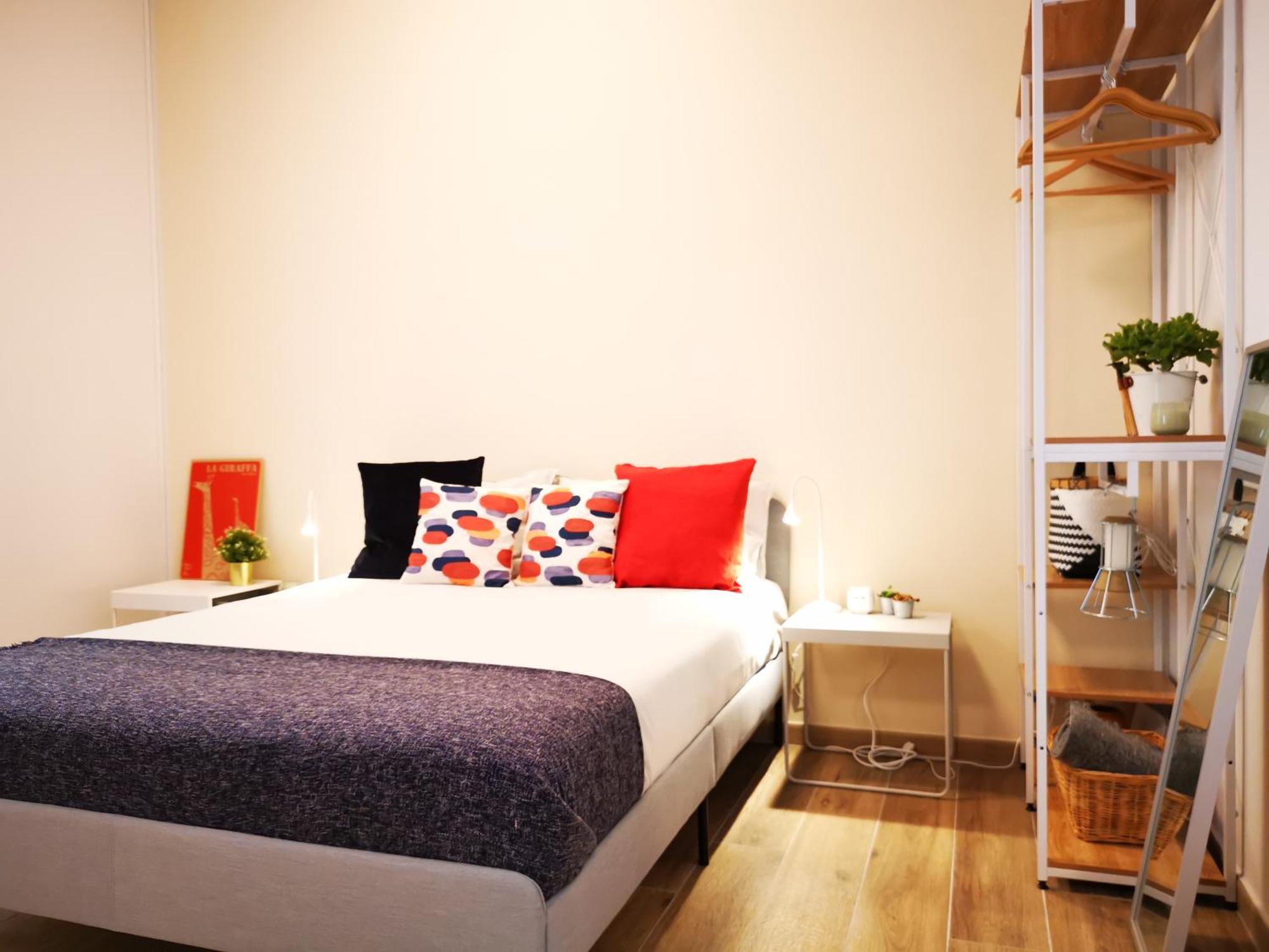 Spacious Apartment 50 Meters From The Metro Milánó Szoba fotó