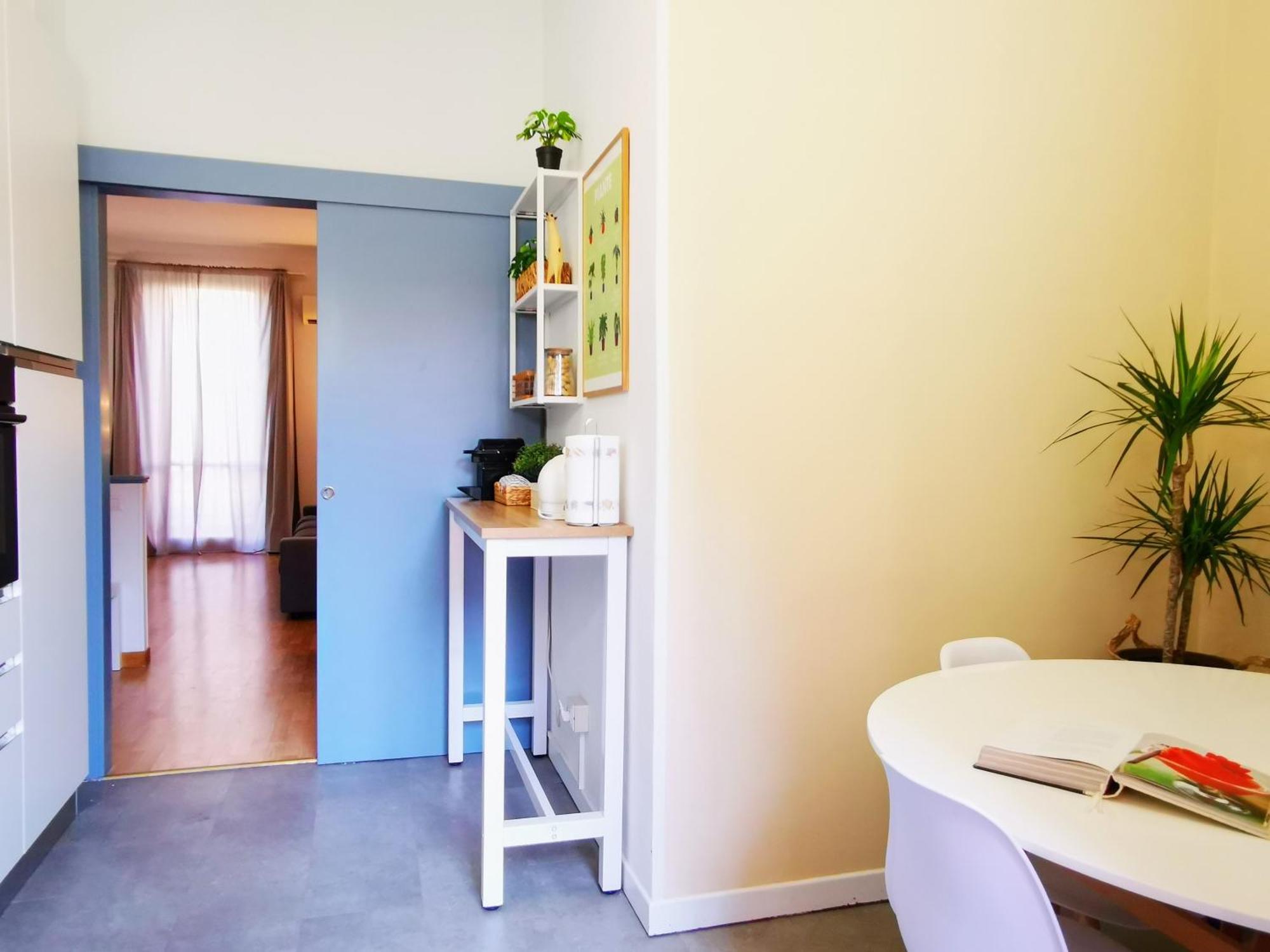 Spacious Apartment 50 Meters From The Metro Milánó Kültér fotó